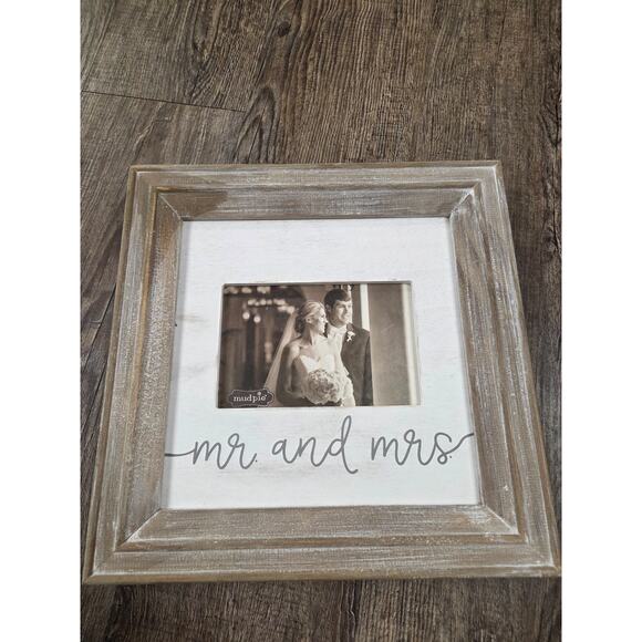 Mud Pie Accessories - Mudpie Mr + Mrs Wedding Bride Groom Square Whitewashed Picture Frame Gift